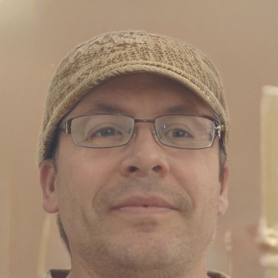 Portrait de Cyprien Vaubourg, directeur d'une agence de services